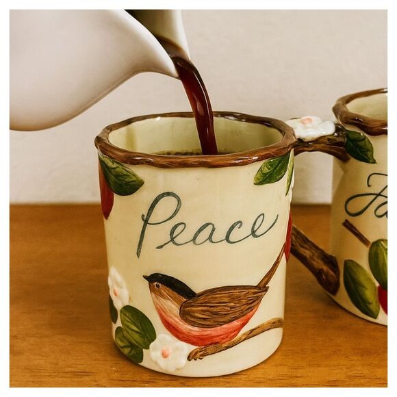 Cracker Barrel Peace and Faith mugs - Picture 1 of 13
